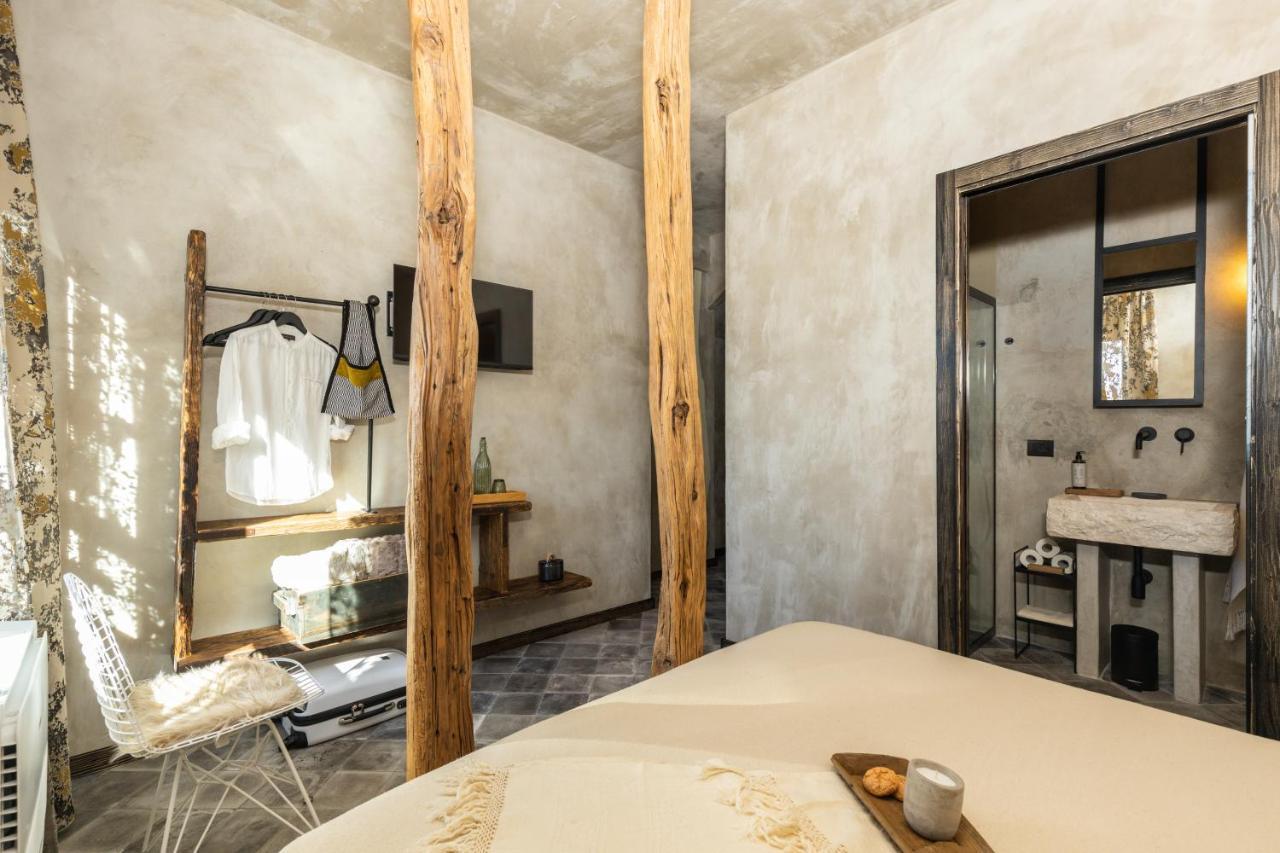Via Roma Charming Rooms Baunei Buitenkant foto