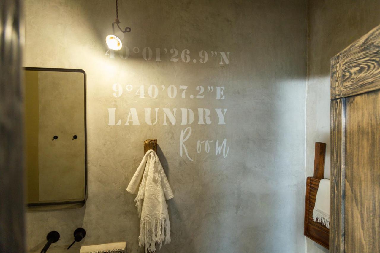 Via Roma Charming Rooms Baunei Buitenkant foto
