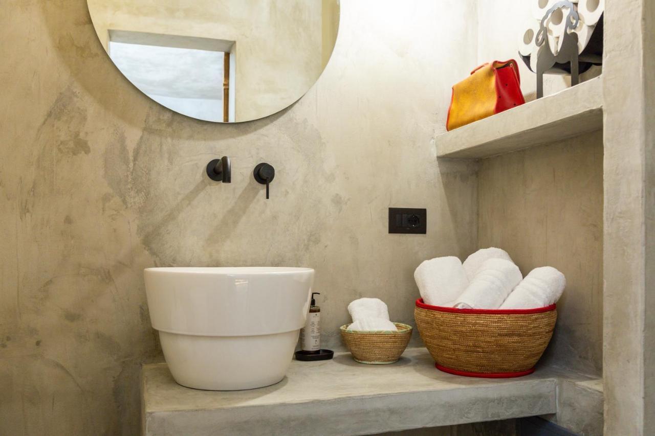 Via Roma Charming Rooms Baunei Buitenkant foto