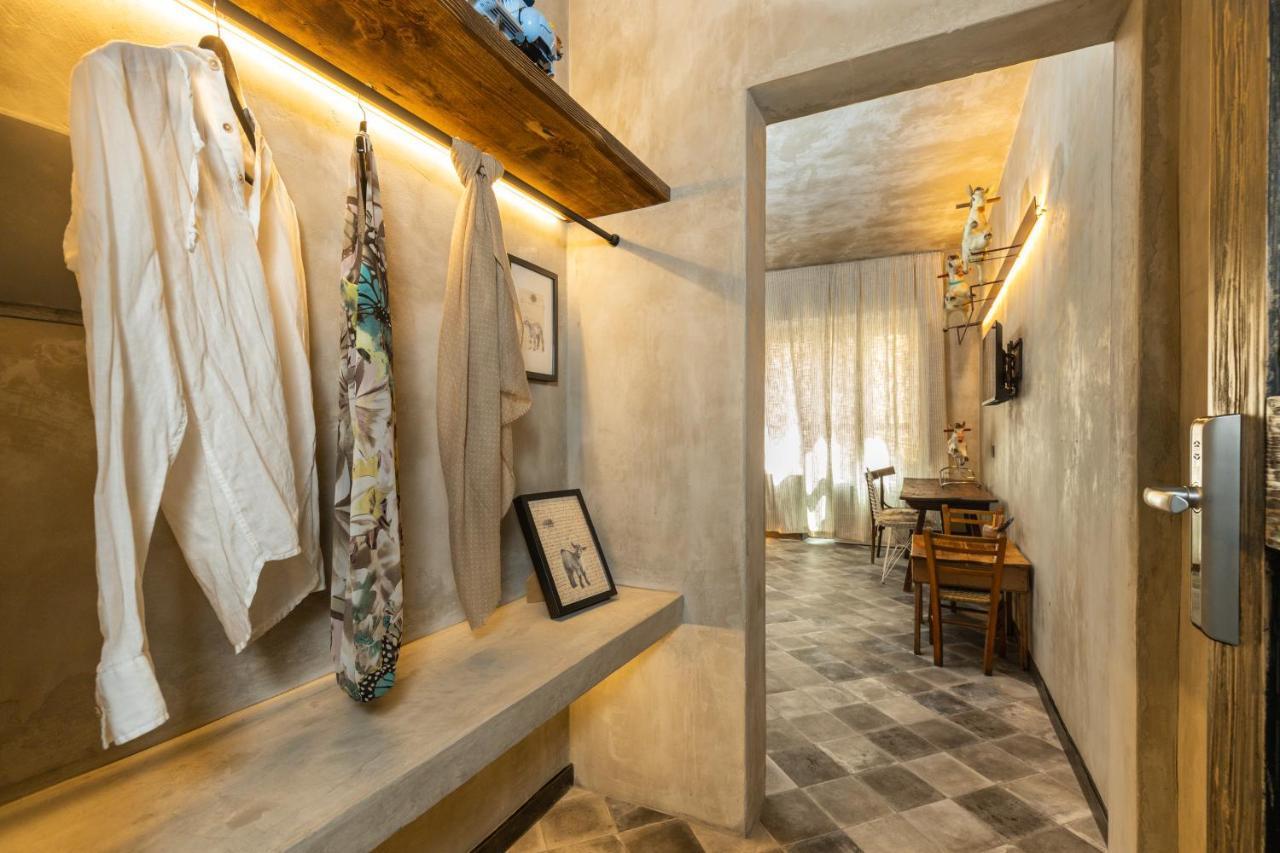 Via Roma Charming Rooms Baunei Buitenkant foto