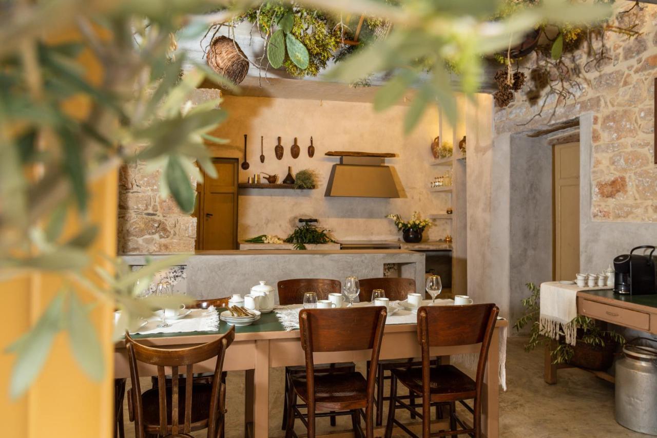 Via Roma Charming Rooms Baunei Buitenkant foto