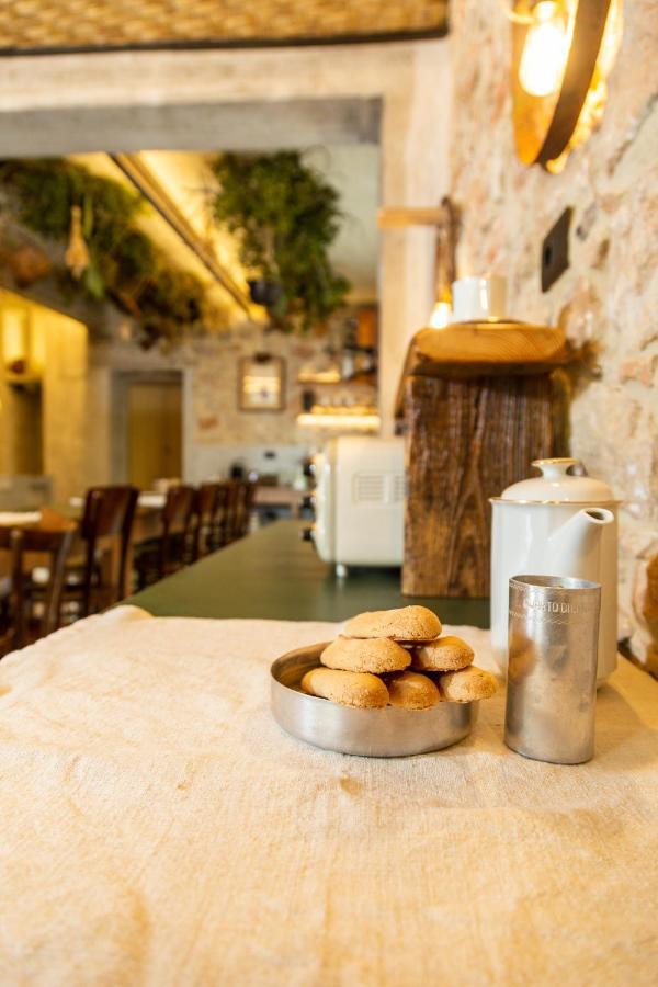 Via Roma Charming Rooms Baunei Buitenkant foto