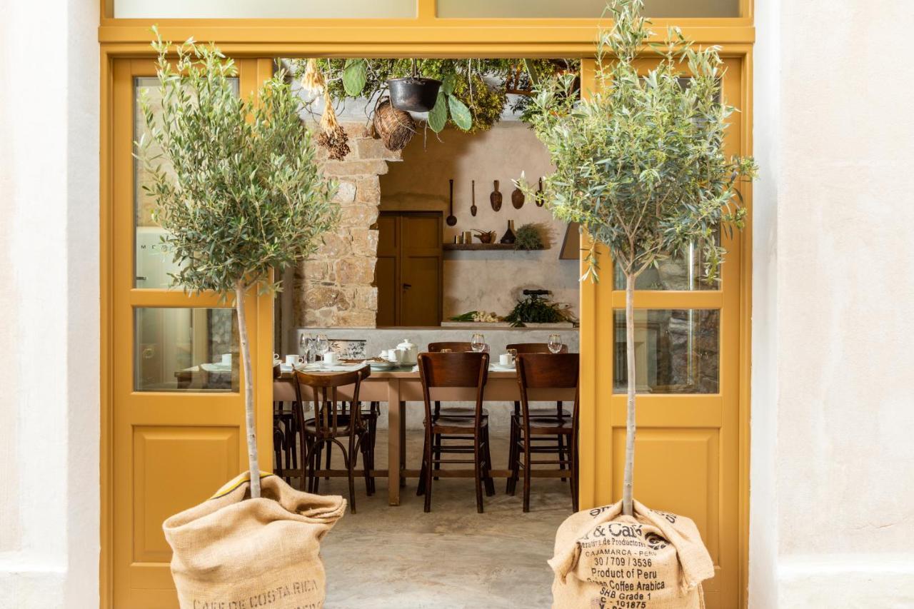 Via Roma Charming Rooms Baunei Buitenkant foto
